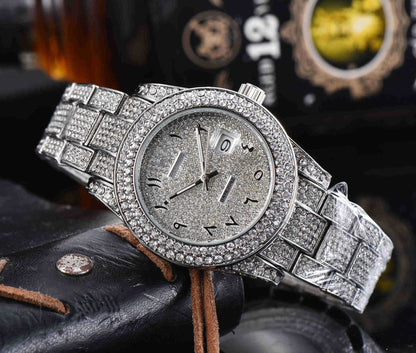 💎 Clean Steel Everyday Watch