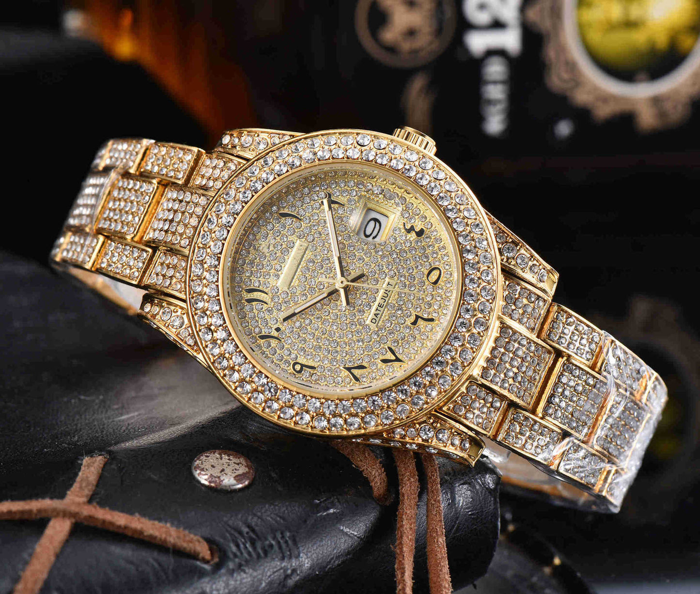 💎 Clean Steel Everyday Watch
